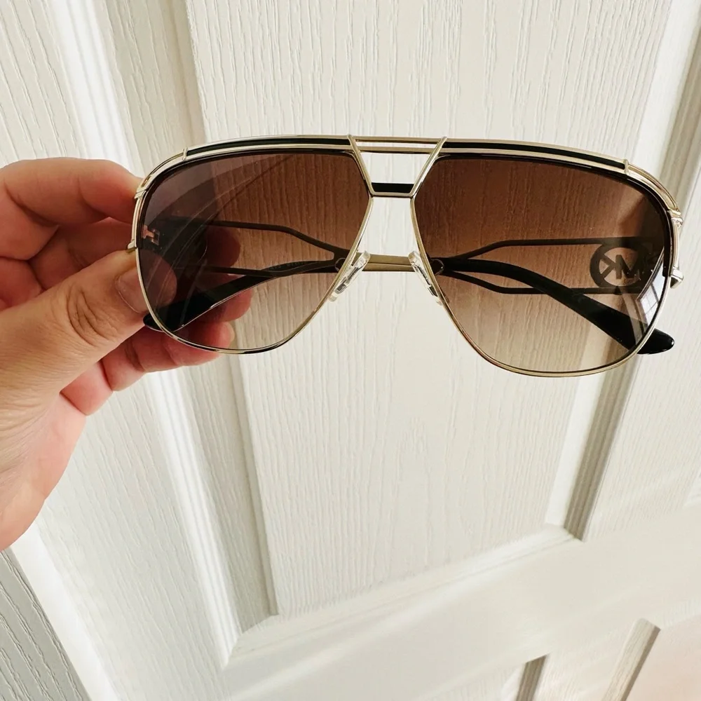 MICHAEL Michael Kors “Vienna” sunglasses - Picture 2 of 5
